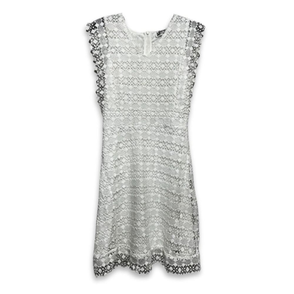 Amy Lynn Bridal Shower Sheath Lace Dress V Neck Knee Length White Women's S NWOT